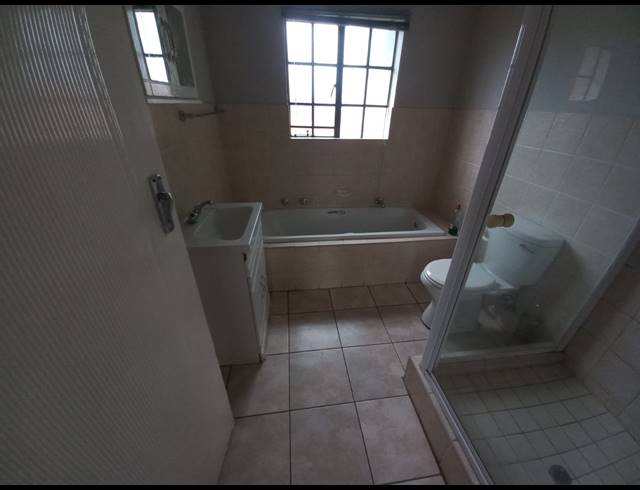 2 BEDROOM TOWNHOUSE FOR SALE IN KOOKRUS